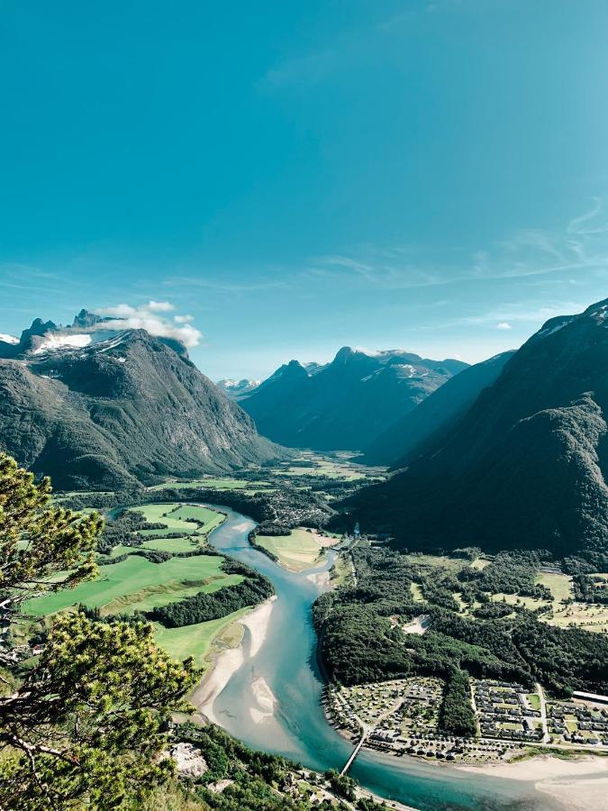 Andalsnes Hytteutleie Exterior photo